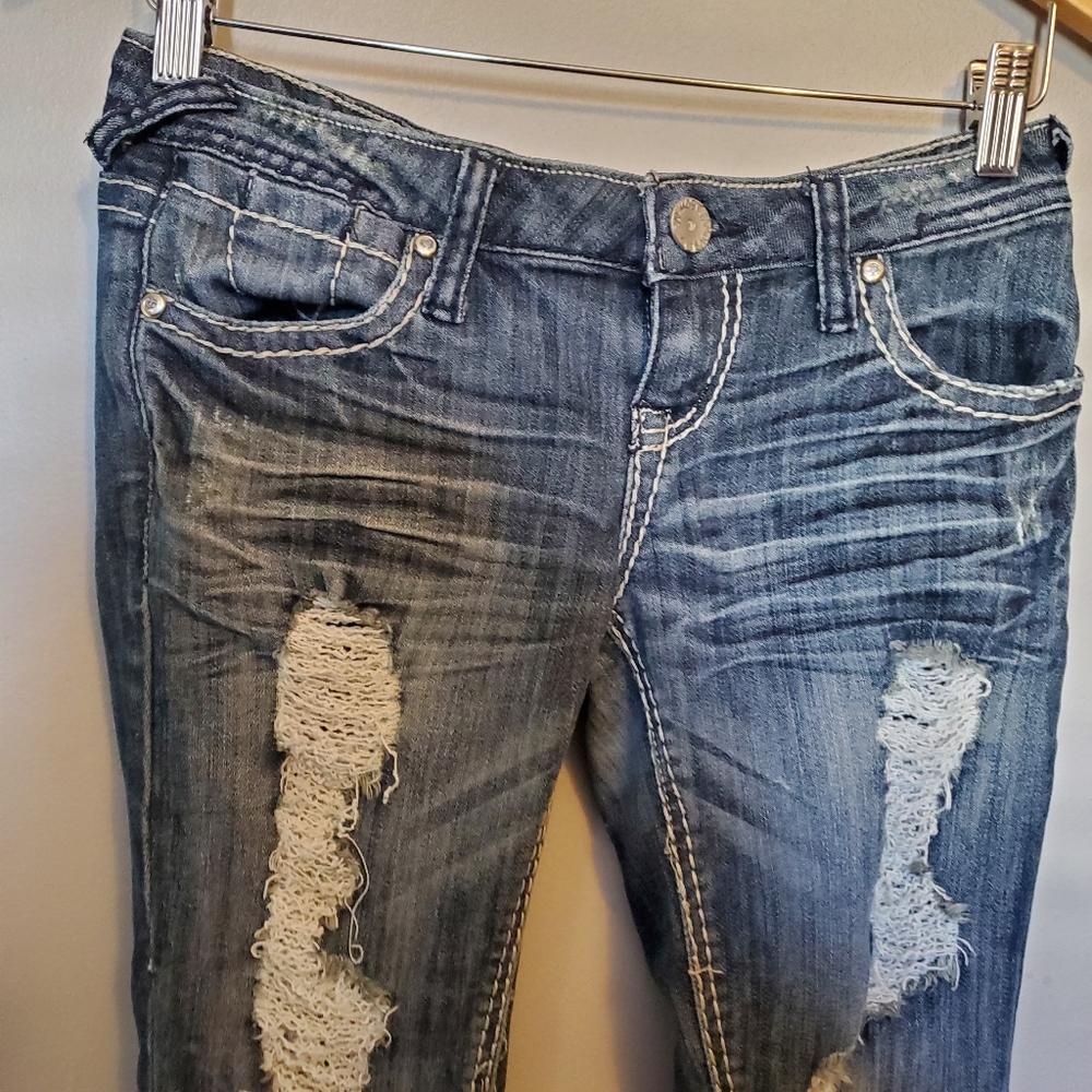 Almost Famous Capri Ripped Cropped Skinny Pants - Size 3